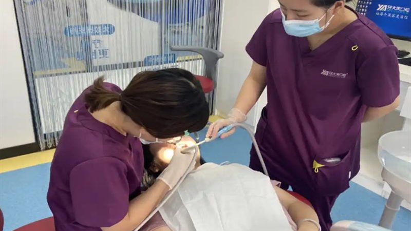 单颗种植牙的养护之道：保持口腔健康的秘诀**